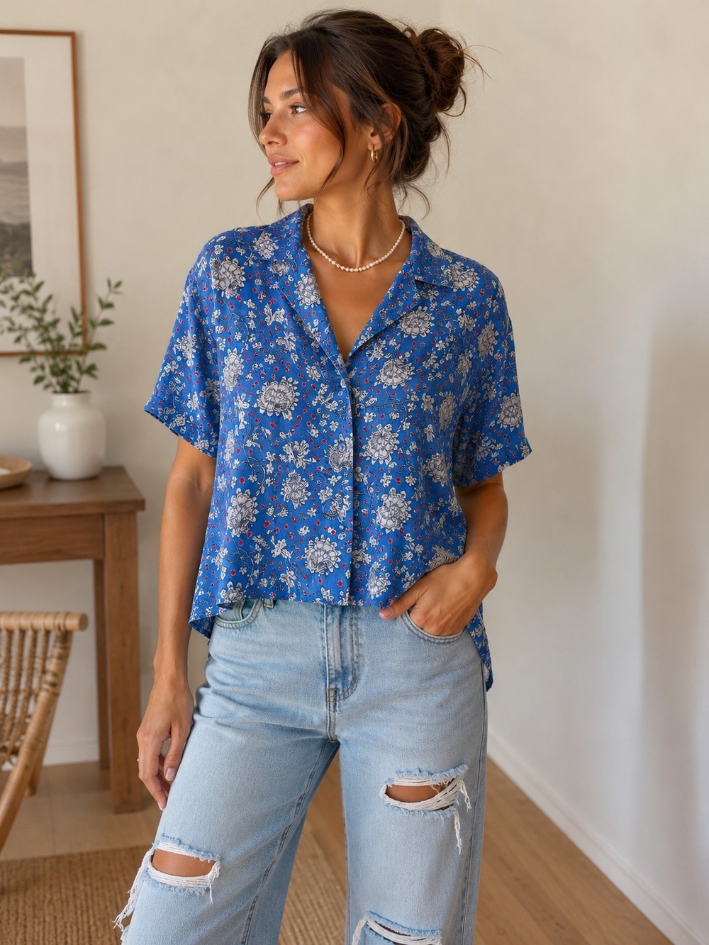 Floral Button Down Short Sleeve Shirt | Size Medium